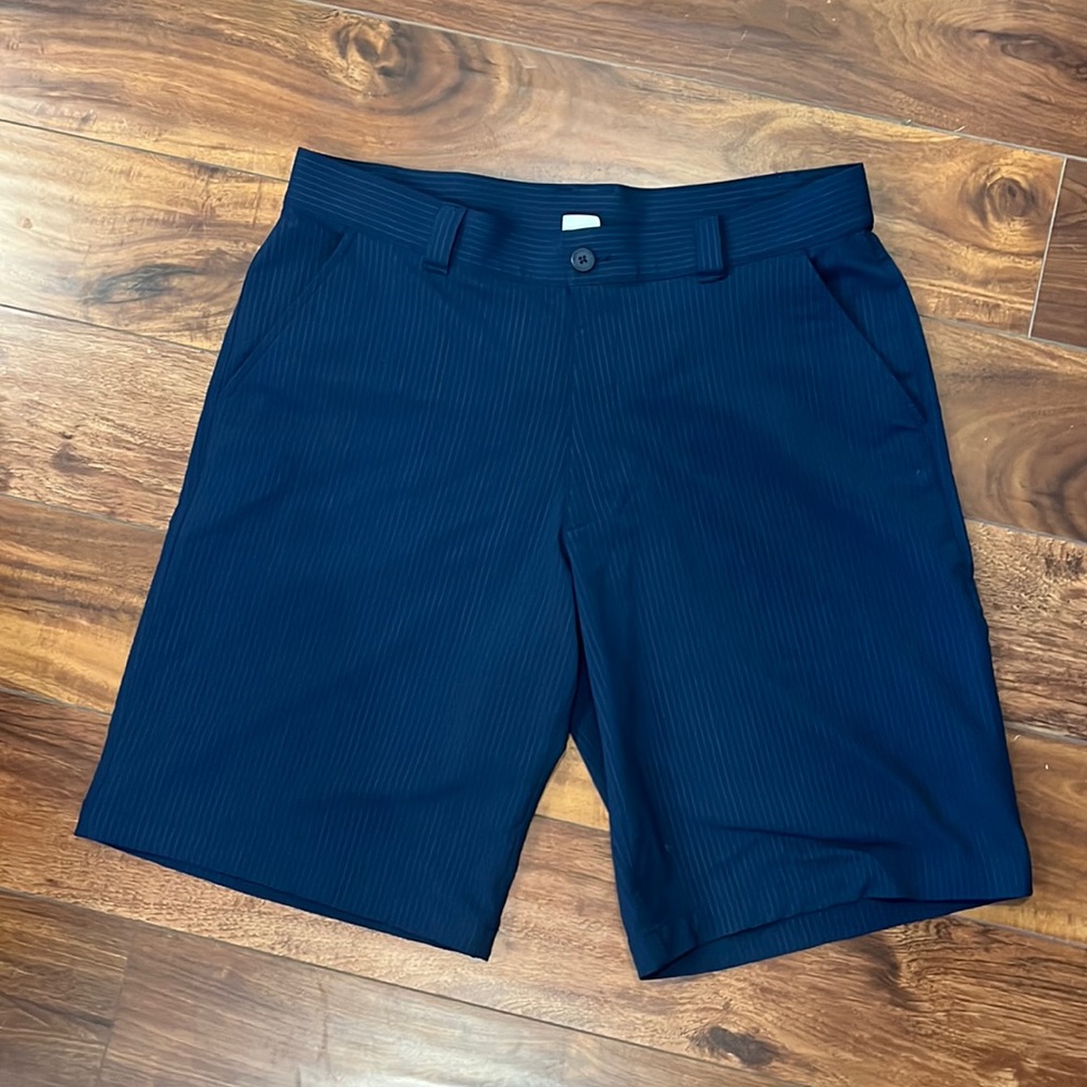 Men’s Under Armour Golf Shorts size 36